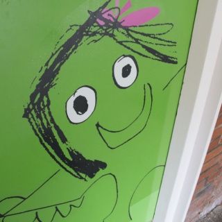 Kinderzeichnungen, Mädchen, schwarz auf grüner Tür Grundschulgestaltung, Kinderzeichnungen, Toiletten